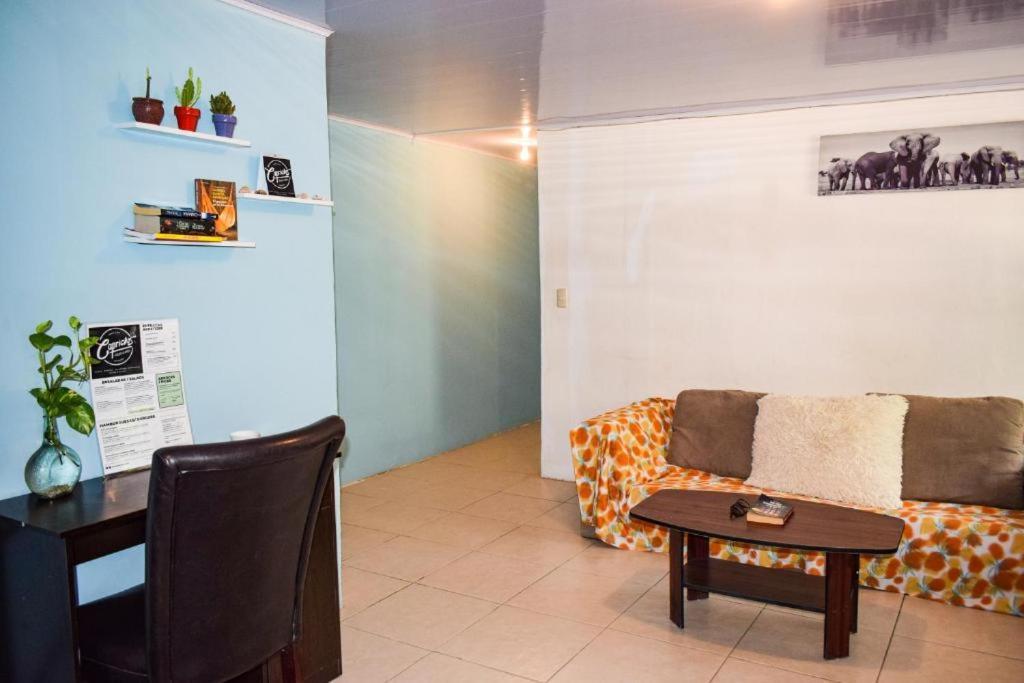 The Backside House Hostel Tamarindo Kültér fotó